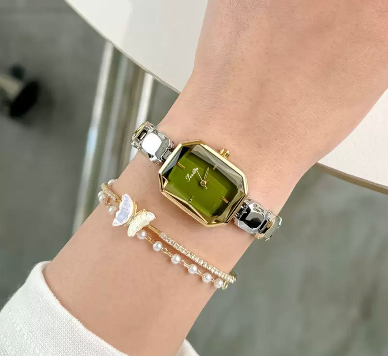Scottie 9601H- Mix Belt Green Face